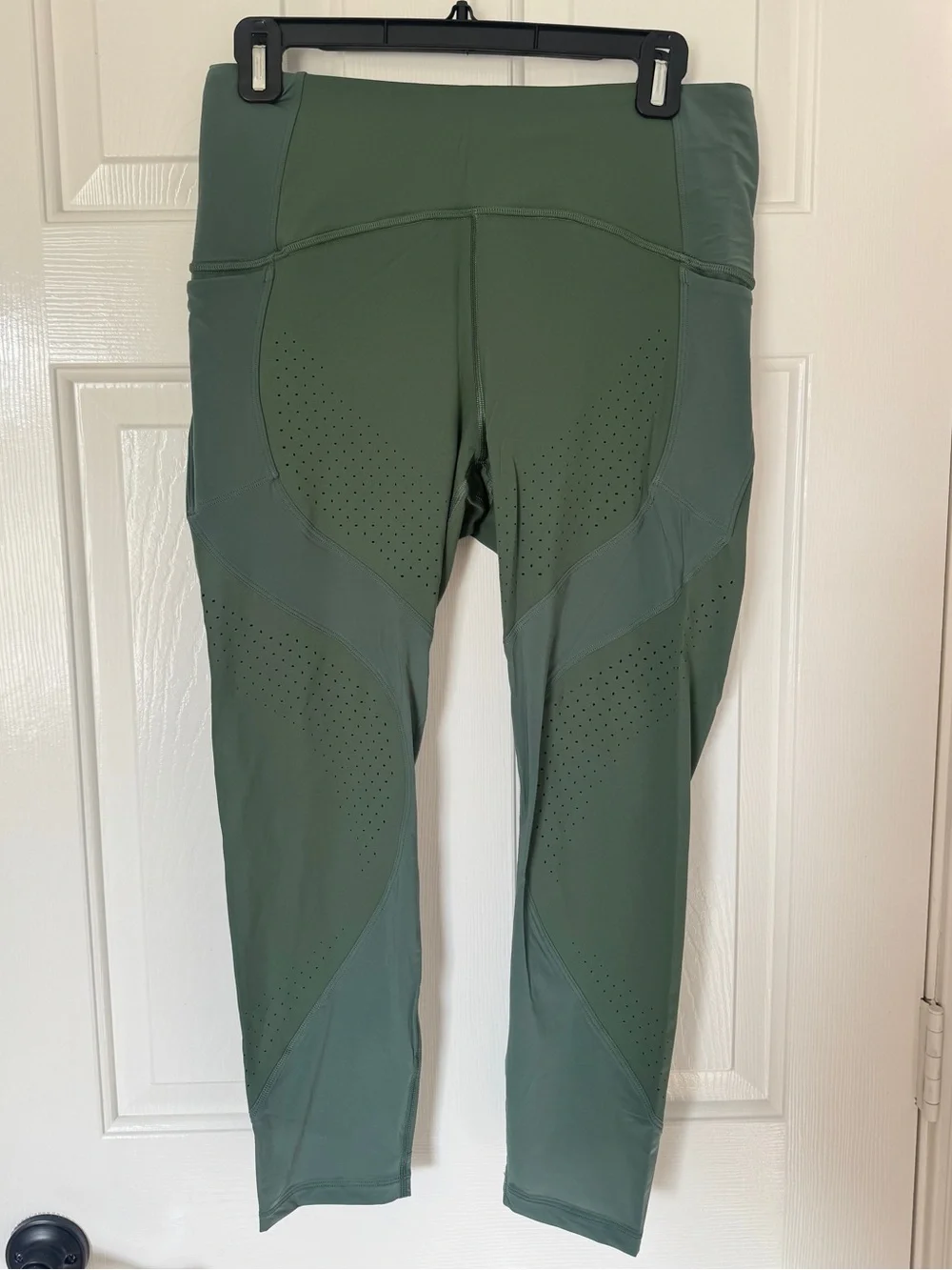 Lululemon High-Rise Green Performance Leggings
